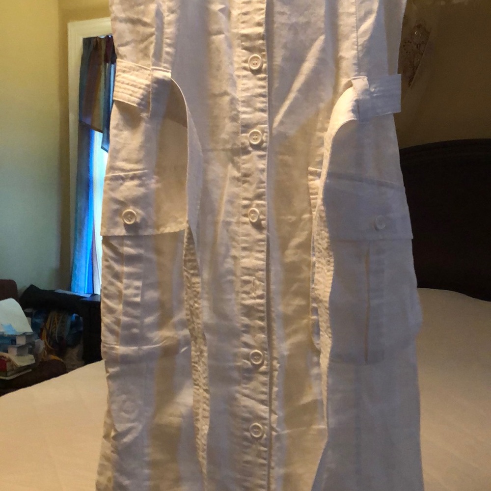 Dress - Picture 2 of 4